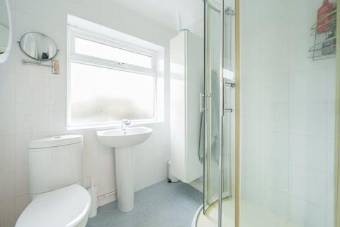 21 Dynevor Place, Fairlands, Guildford, GU3 3JL