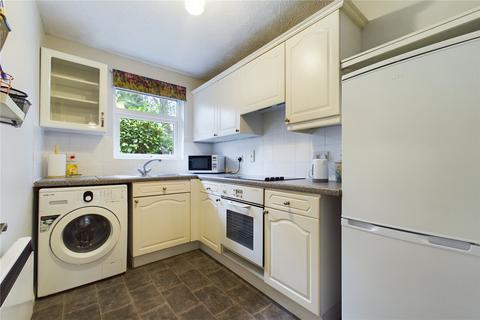34 Groves Lea, Mortimer, Reading, RG7 3SR