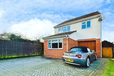 4 bedroom detached house for sale, Church Meadow, Llantwit Major CF61