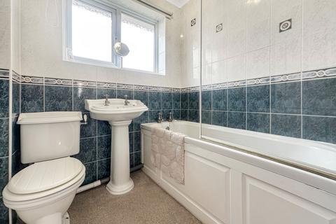 43 Beechcroft Avenue, Linford, Stanford-le-hope, SS17 0RE