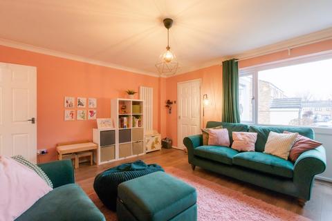 2 Sherwood Close, Bexley, DA5 3EB