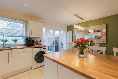 2 Sherwood Close, Bexley, DA5 3EB