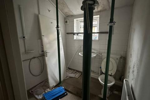 26 Durham Road, Canning Town, London, E16 4NF