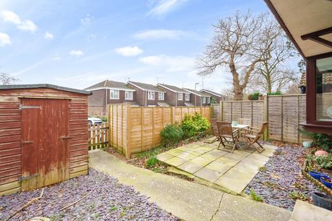 2 bedroom terraced house for sale, Sweetbriar Gardens, Hampshire PO7