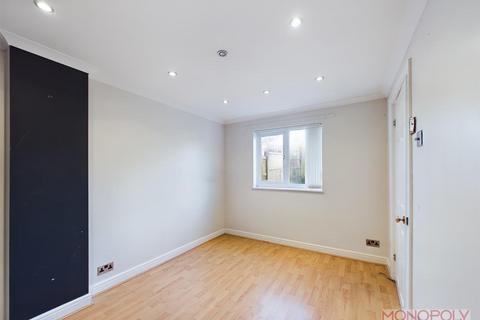 6 Blackbrook Drive, Ruabon, Wrexham, LL14 6BP