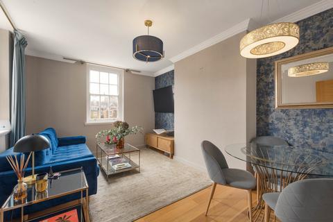 1 bedroom flat for sale, Holland Street, London