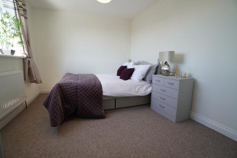 1 bedroom flat to rent, Marshall Avenue, Cross Gates, Leeds, LS15