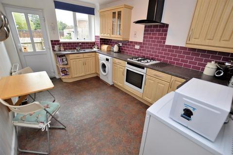 3 bedroom townhouse to rent, Saffron Road, Wigston, LE18 4UL