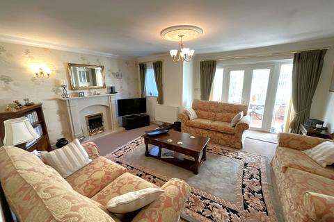 23 Crownhill Meadow, Catshill, Bromsgrove, B61 9HH