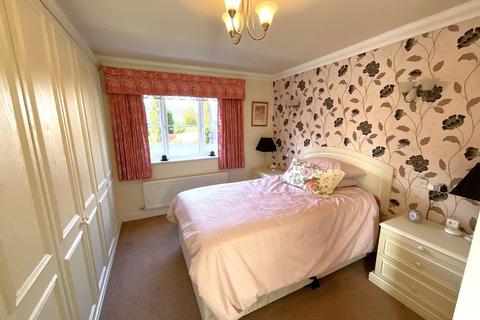 23 Crownhill Meadow, Catshill, Bromsgrove, B61 9HH
