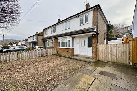 3 bedroom semi-detached house for sale, Southfield Road, Almondbury, Huddersfield, HD5 8RJ