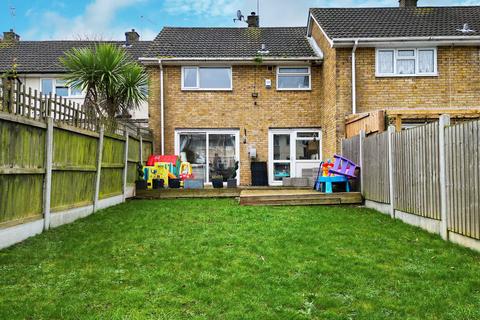 2 bedroom terraced house for sale, Beatty Lane, Basildon, Essex, SS14