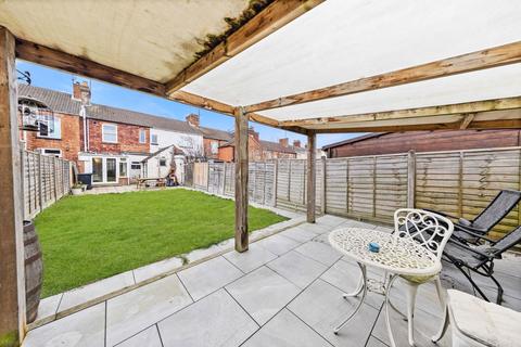 2 bedroom terraced house for sale, King Street, Kettering NN16