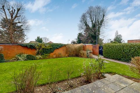 Flat 3, Belmont Lodge London Road, Stanmore, HA7 4NG