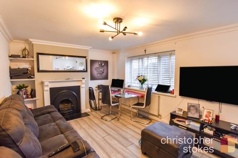 2 bedroom maisonette to rent, Whitefields Road, Cheshunt, Waltham Cross, Hertfordshire, EN8 0EJ