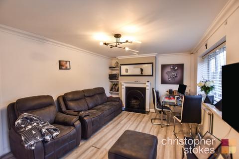 2 bedroom maisonette to rent, Whitefields Road, Cheshunt, Waltham Cross, Hertfordshire, EN8 0EJ