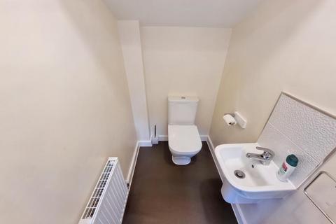 2 bedroom terraced house to rent, Wardens Lane, Irthlingborough NN9