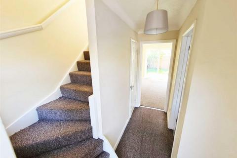 2 bedroom end of terrace house to rent, St Thomas Road, Spalding