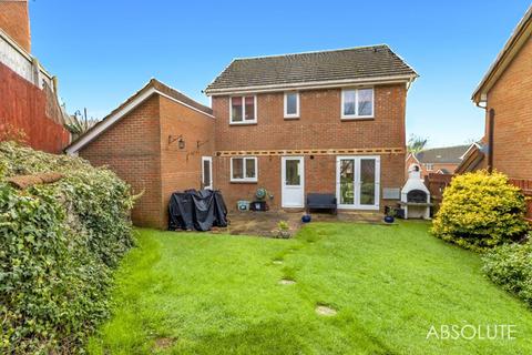 7 Barn Owl Close, Torquay, TQ2 7TN