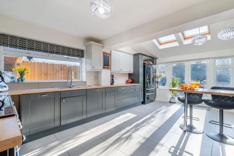 6 Langdale Close, Wetherby, LS22 6YE