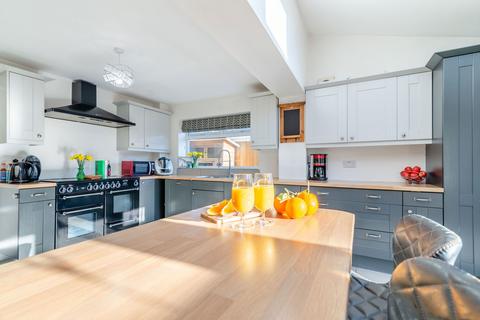 6 Langdale Close, Wetherby, LS22 6YE