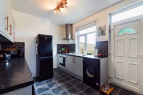 58 Windermere Road, Bradford, BD7 4RG