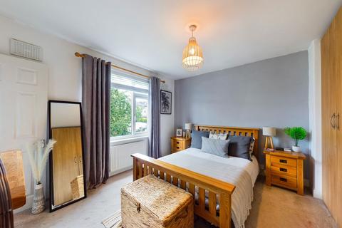 58 Windermere Road, Bradford, BD7 4RG