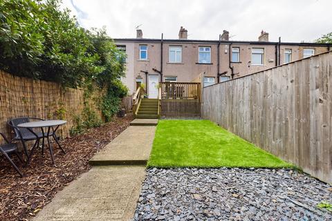 58 Windermere Road, Bradford, BD7 4RG