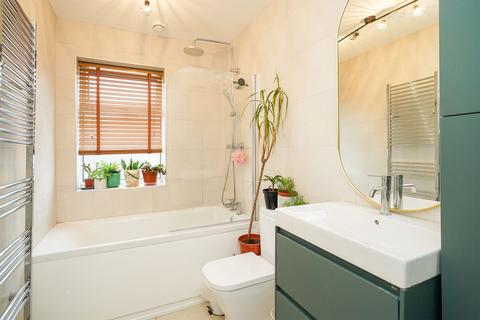 149 Freedom Road, Sheffield, S6 2XB