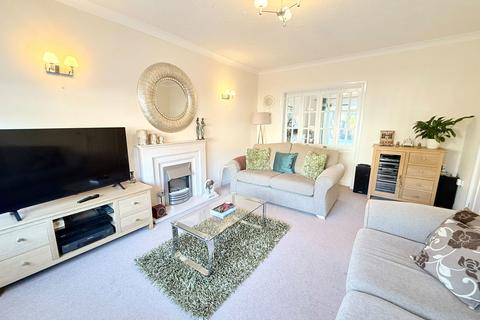 4 bedroom detached house for sale, Stockley Crescent, Shirley