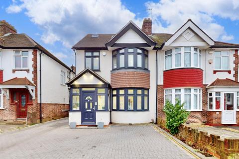 4 bedroom semi-detached house for sale, Cranborne Waye, Hayes