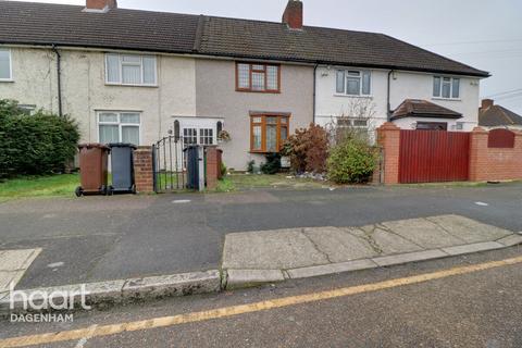 2 bedroom terraced house for sale, Bromhall Road, DAGENHAM