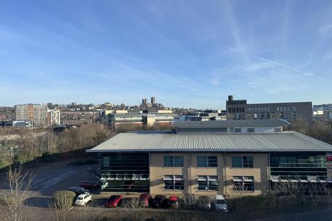 2 bedroom apartment to rent, 38 Clinton House Picton Street, Lincoln