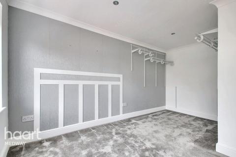45a Weston Road, Rochester, ME2 3HA