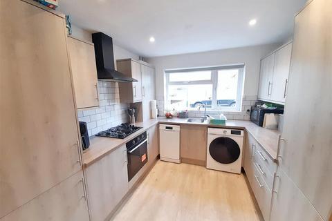 29 Blenheim Road, Yapton, Arundel, BN18 0HH