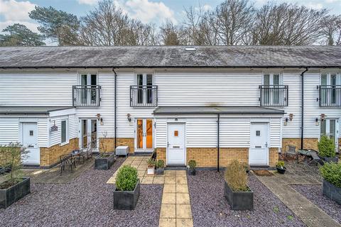 3 bedroom terraced house for sale, Hayle Mill Road, Maidstone