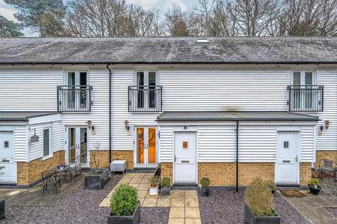 3 bedroom terraced house for sale, Hayle Mill Road, Maidstone