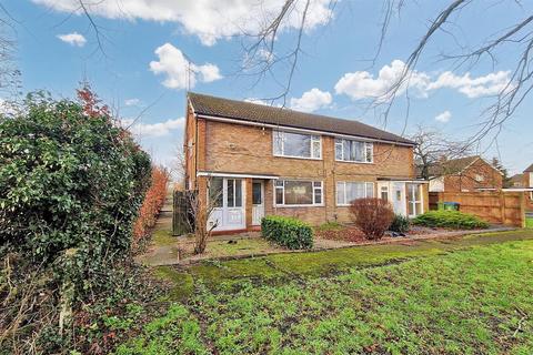 2 bedroom maisonette for sale, Finmere Crescent, Aylesbury