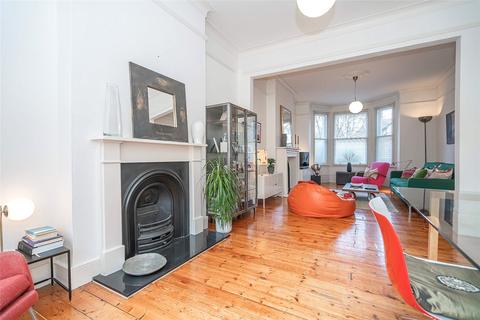 5 bedroom semi-detached house for sale, Priory Road, London, N8