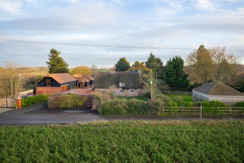 3 bedroom cottage for sale, Saddlers Hill, Goodnestone