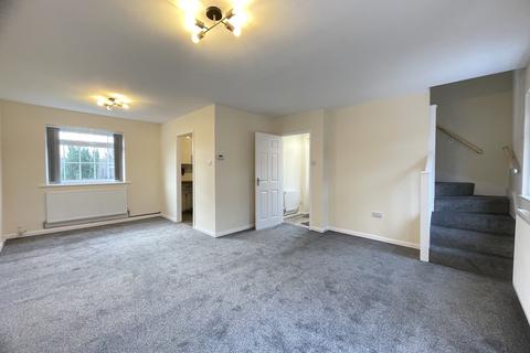 3 bedroom semi-detached house to rent, Sydney Street, Salford, M6