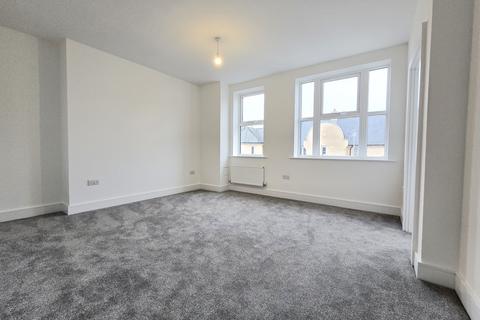 2 bedroom flat to rent, Dunton Court, Aston Road, Laindon