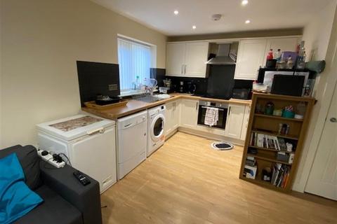 2 bedroom flat to rent, The Lodge, Cannock