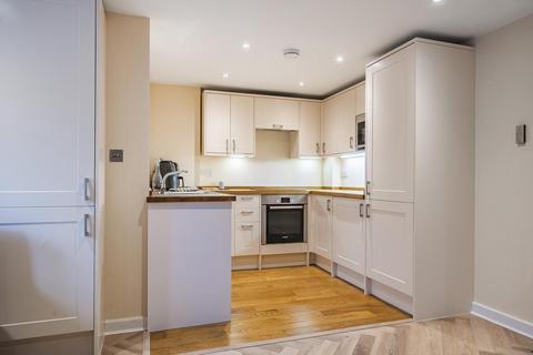 1 bedroom flat for sale, Fulham Road, Fulham