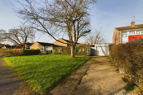 3 bedroom bungalow for sale, Herns Lane, Welwyn Garden City AL7