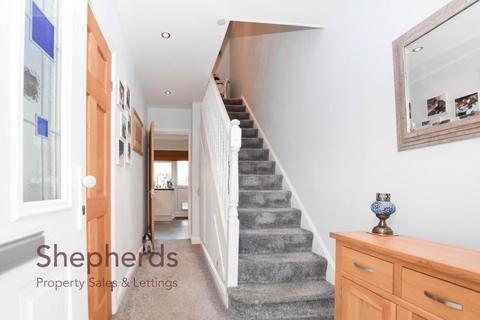 6 Ermine Close, Cheshunt, Waltham Cross, EN7 5BL
