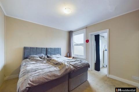 3 bedroom terraced house for sale, Malden Road, Borehamwood WD6