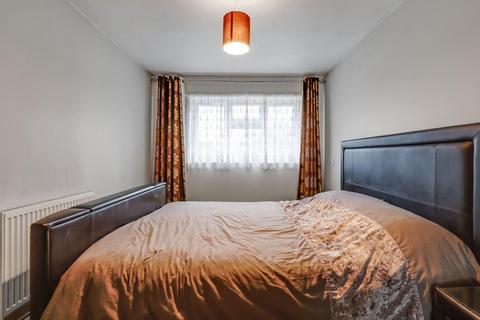 1 bedroom flat for sale, Bredhurst Close, Anerley, London