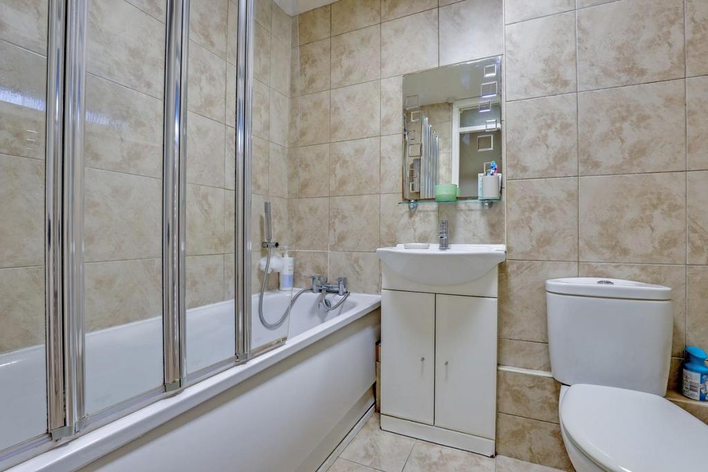 07-3429 JHProp Wpen - 37 Bredhurst Close - 19-medium