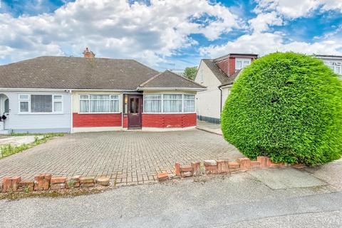 29 Broad Way, Hockley, SS5 5EL